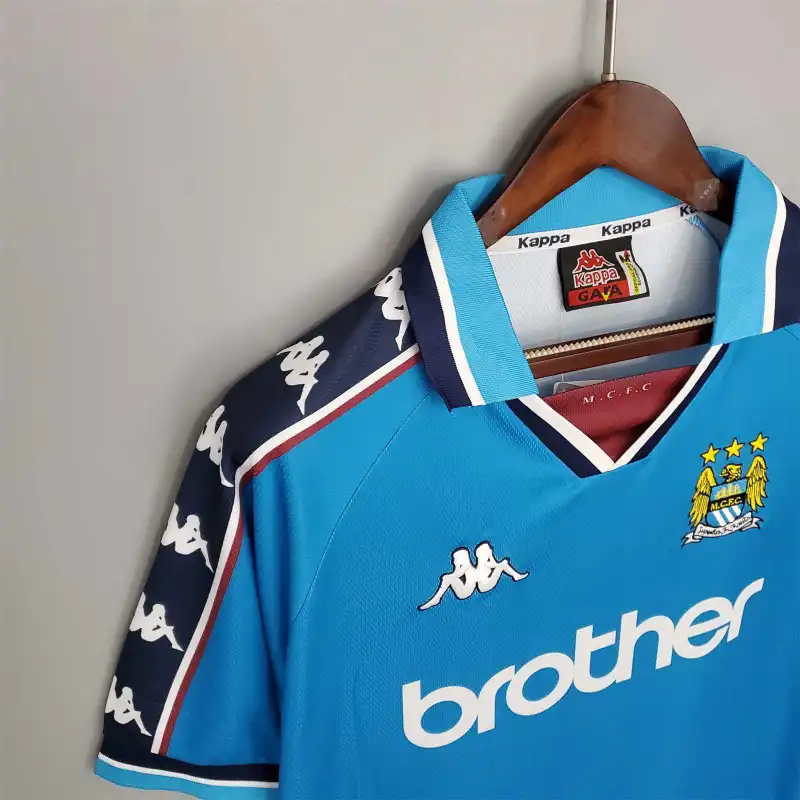 Manchester City 1997/99 Retro Home Jersey - Image 10