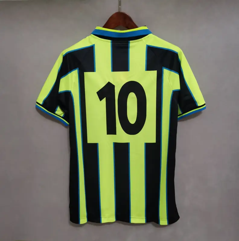 Manchester City 1998/99 Retro Away Jersey - Image 8