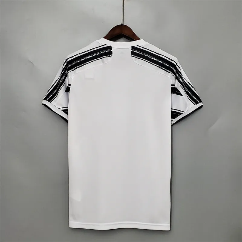 20-21 Juventus Home Soccer Retro Jerseys Shirt - Image 3