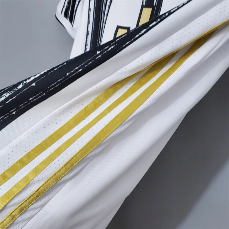 20-21 Juventus Home Soccer Retro Jerseys Shirt - Image 6