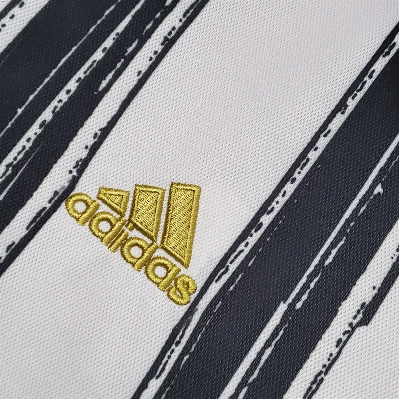 20-21 Juventus Home Soccer Retro Jerseys Shirt - Image 4