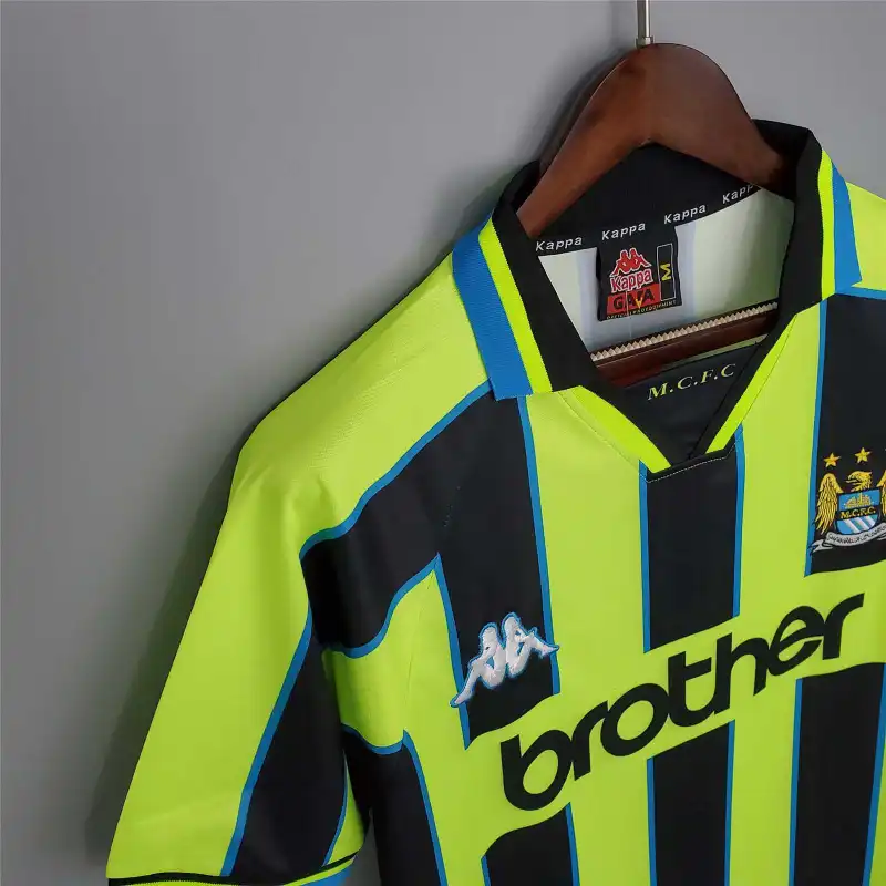 Manchester City 1998/99 Retro Away Jersey - Image 7